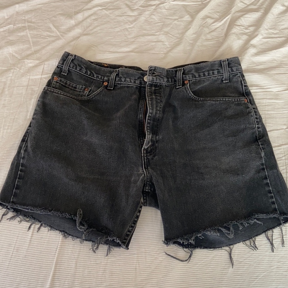 Vintage black Levi’s shorts